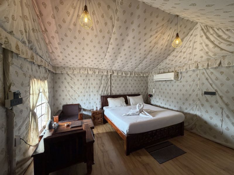 Tent House